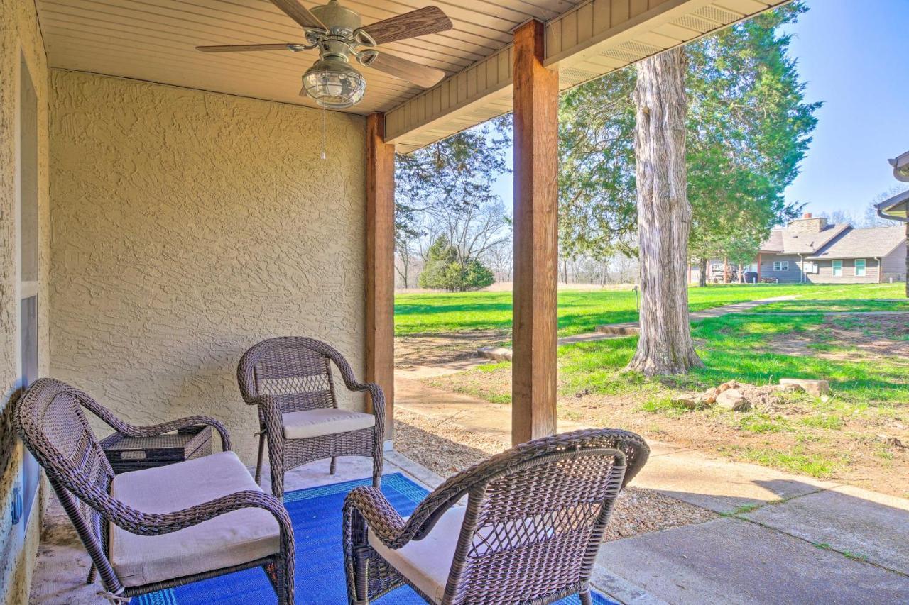 The Cozy Cottage With Lake Taneycomo Access! Branson Eksteriør bilde