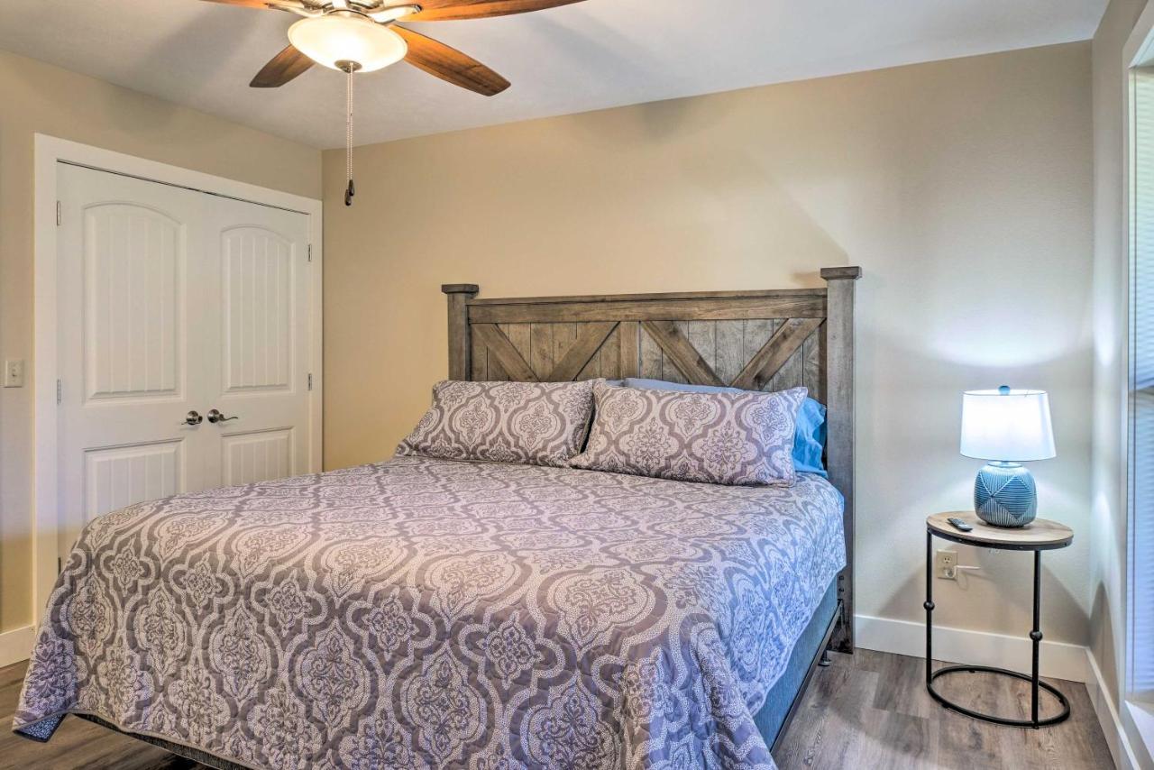 The Cozy Cottage With Lake Taneycomo Access! Branson Eksteriør bilde