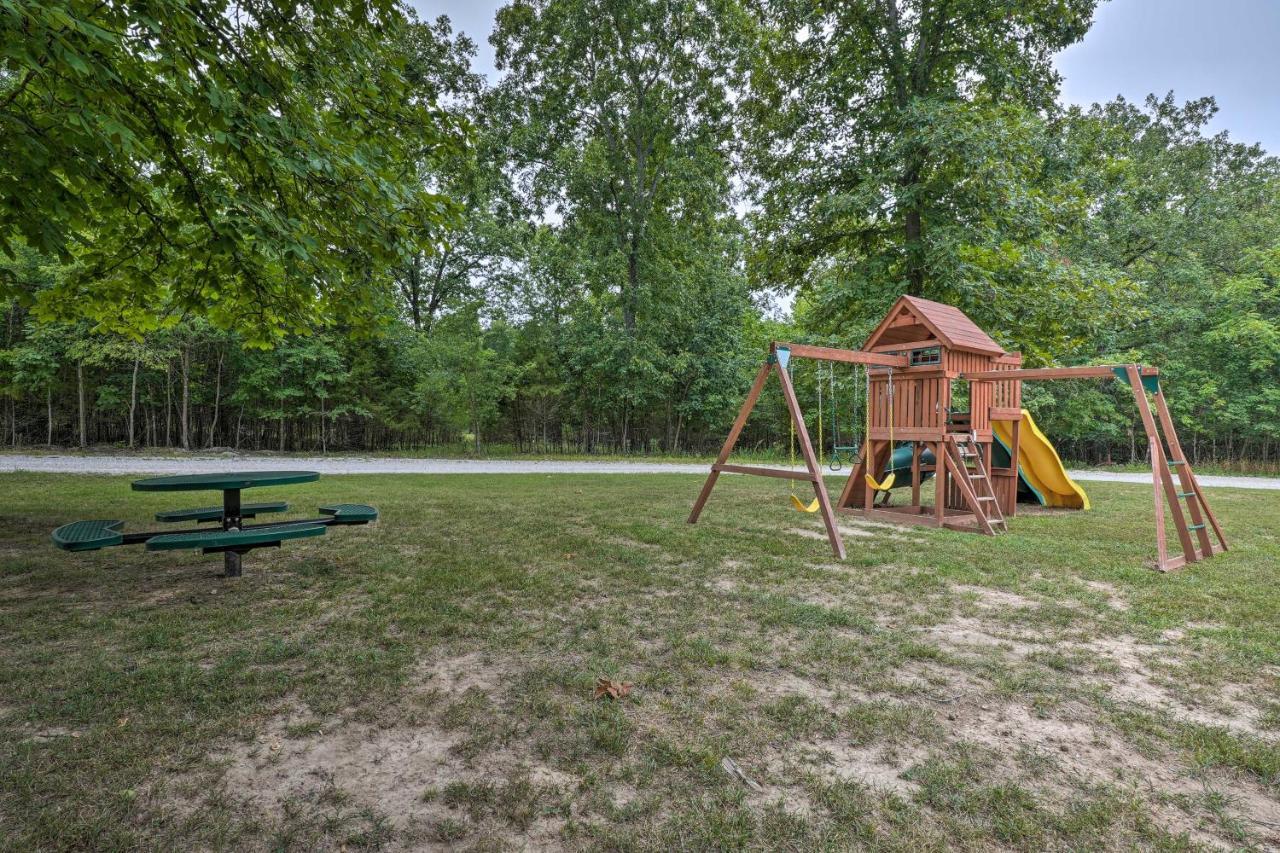 The Cozy Cottage With Lake Taneycomo Access! Branson Eksteriør bilde